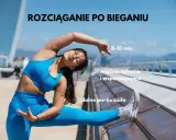 Kobieta w niebieskim stroju wykonuje rozciąganie po bieganiu, skupiając się na dolnych partiach ciała i mięśniach tułowia.