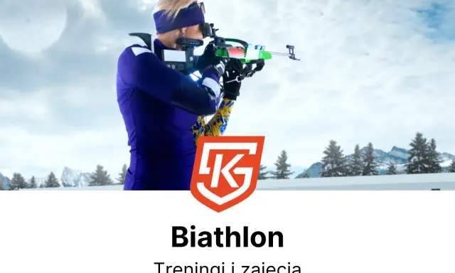 Kobieta w stroju do dwuboju zimowego celuje z karabinu na tle zimowego krajobrazu.